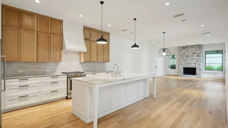 6459 Trammel Drive, Dallas, TX 75214 - Image #3