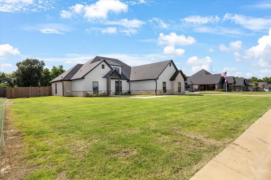 12432 Maplewood Drive, Lindale, TX 75771 - Image #3