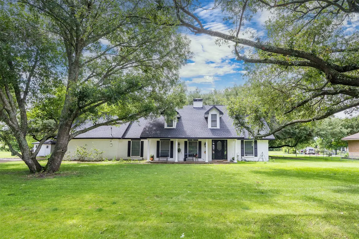 519 S Pearl Street, Kemp, TX 75143 - Image #1