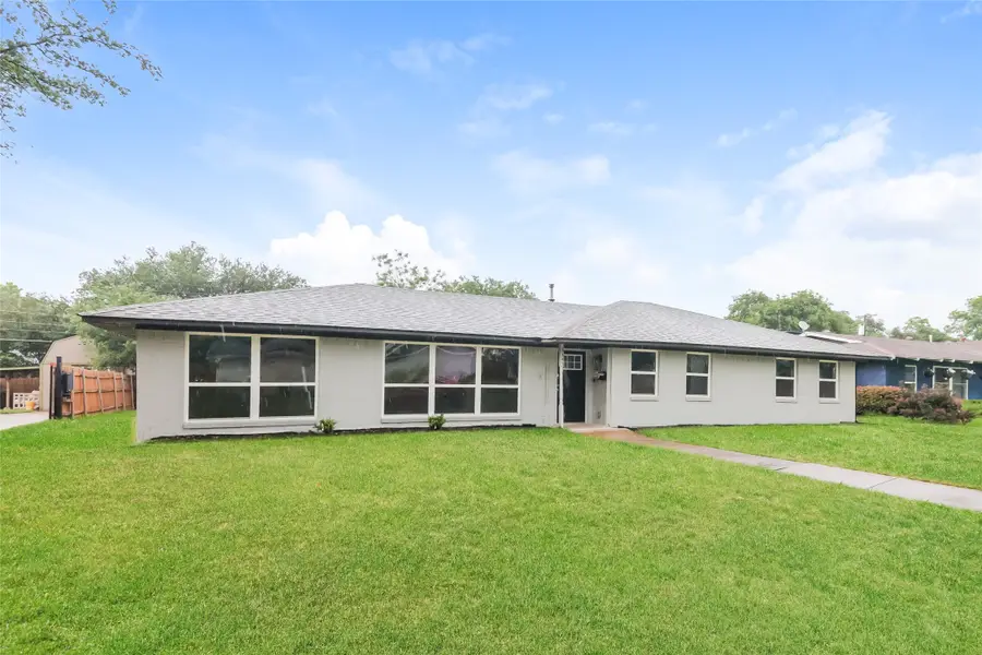 3343 Norcross Lane, Dallas, TX 75229 - Image #2