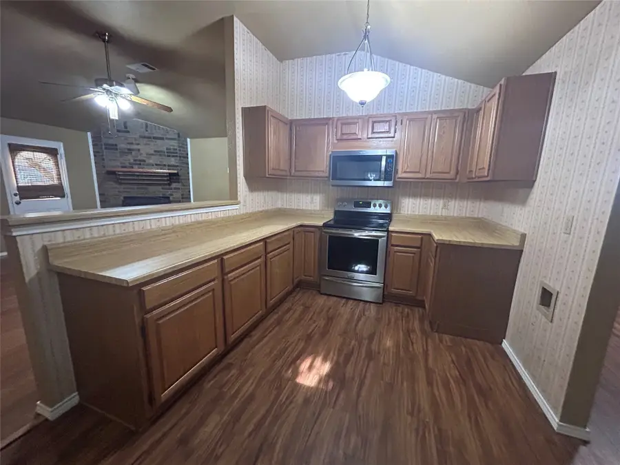 10058 Marblehead Court, Fort Worth, TX 76108 - Image #2