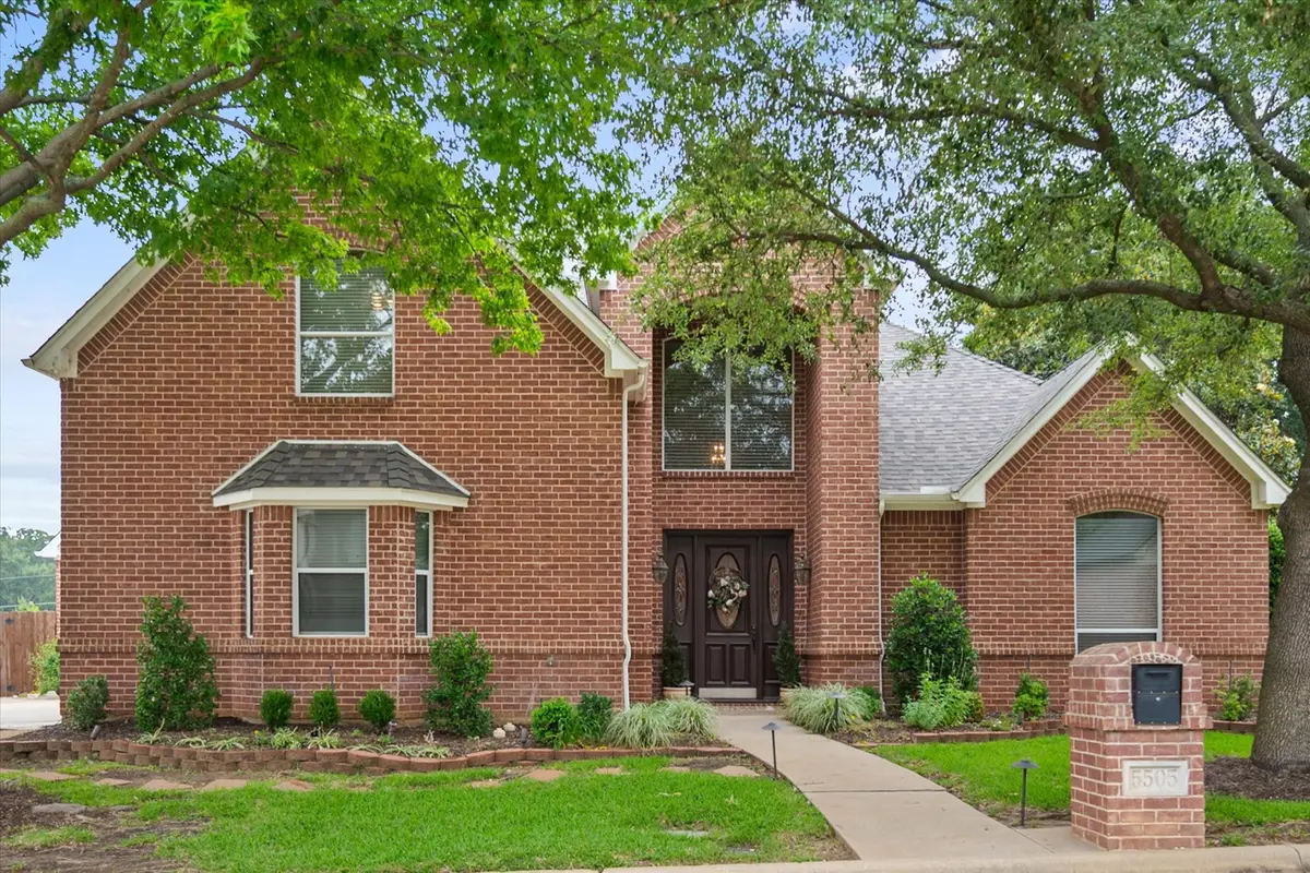 5505 Moorewood Drive, Arlington, TX 76017 - Image #1