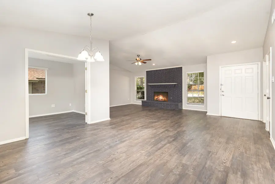 1008 Almond Drive, Mansfield, TX 76063 - Image #3