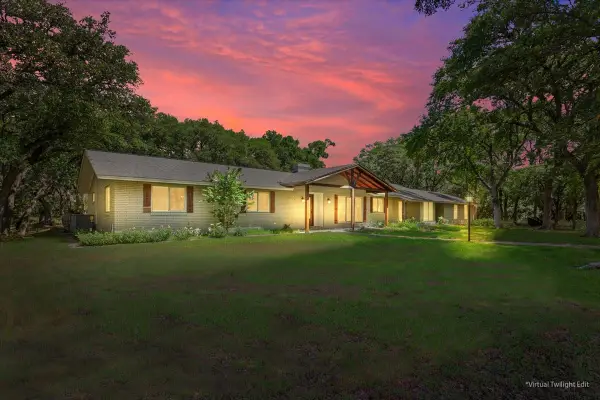 4732 Baylor Camp Road, Crawford, TX 76638