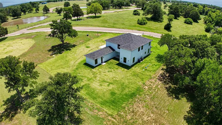321 El Barco, Corsicana, TX 75109 - Image #2
