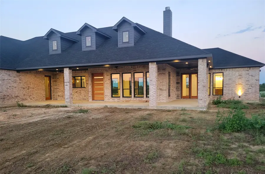 4112 County Road 1098, Celeste, TX 75423 - Image #2