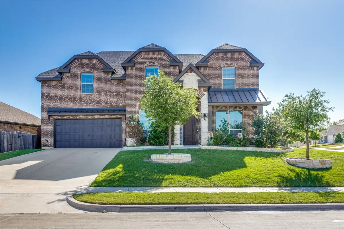 6829 Fire Dance Drive, Benbrook, TX 76126 - Image #1