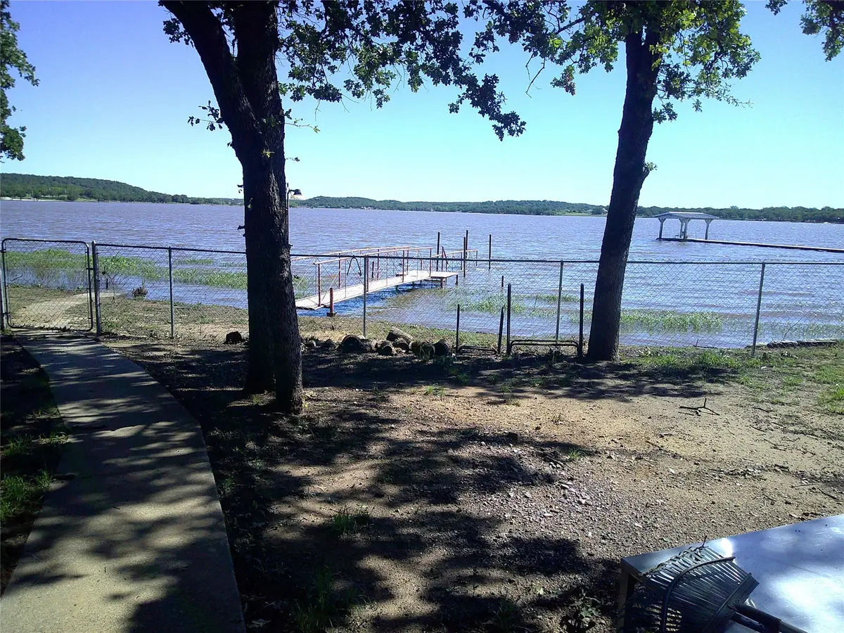 999 Roberts Cut Off Road, Bowie, TX 76230 - Image #1