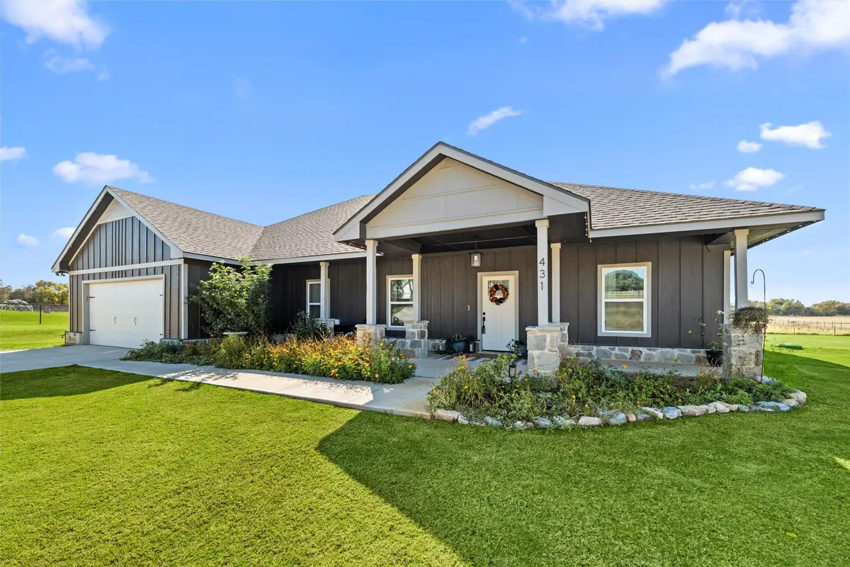 431 Advance Road, Weatherford, TX 76088 - Image #1