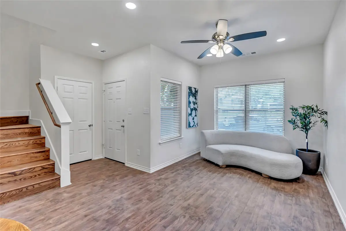 1723 St Louis Avenue #109, Fort Worth, TX 76110 - Image #1