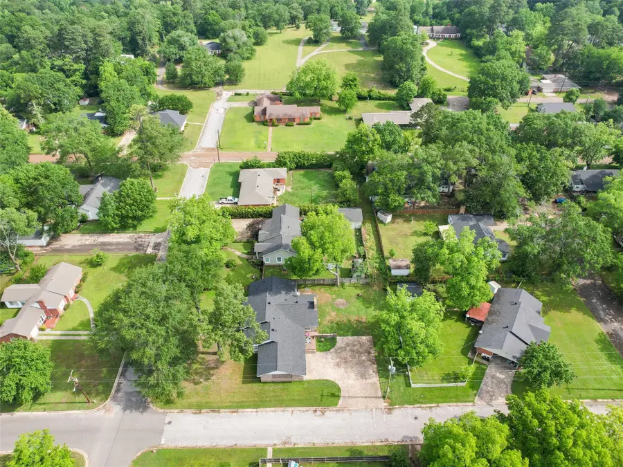 1101 N Bledsoe St, Gilmer, TX 75644 - Image #3