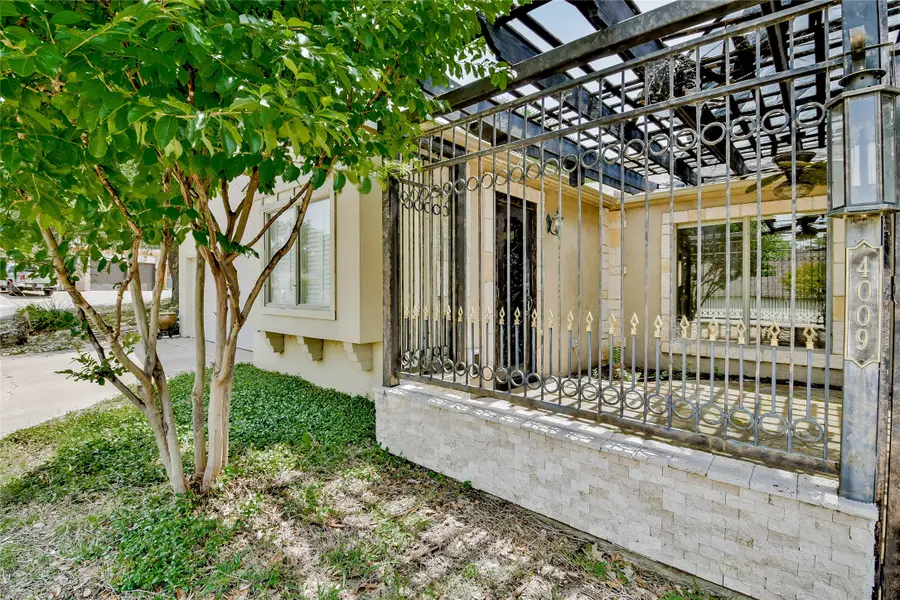 4009 Scenic Way, Granbury, TX 76049 - Image #2