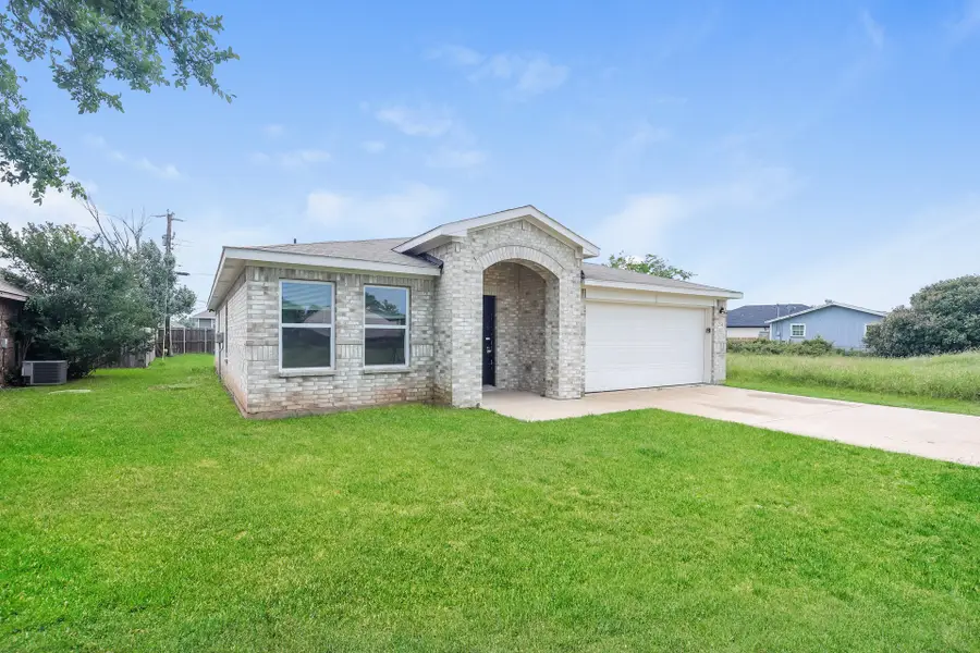 234 Backlash Drive, Gun Barrel City, TX 75156 - Image #2