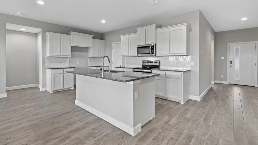 1161 Keystone Drive, Granbury, TX 76048 - Image #2