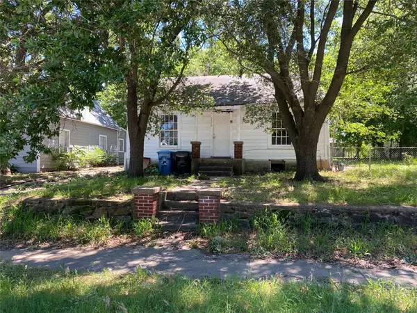 1110 S Houston Avenue, Denison, TX 75021