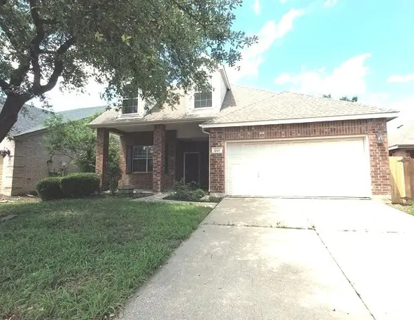 1207 Goldeneye, Aubrey, TX 76227