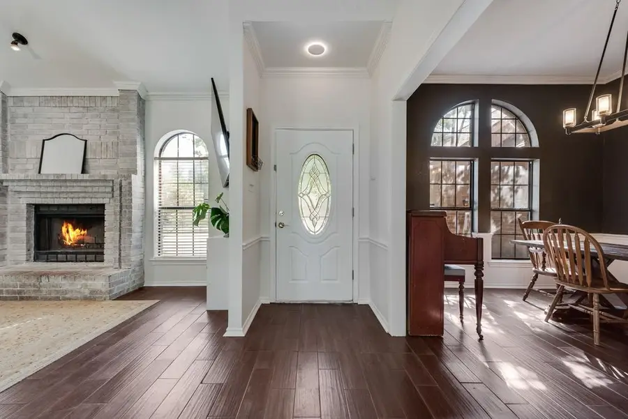 7020 Live Oak Drive, North Richland Hills, TX 76182 - Image #3