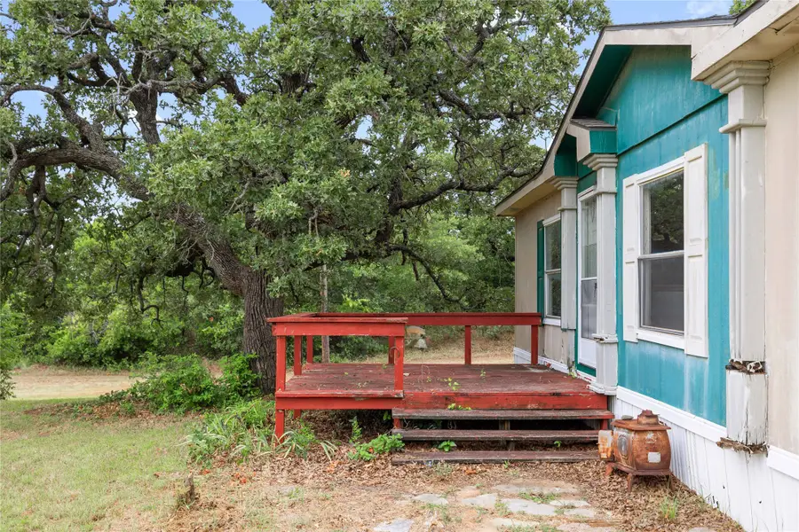 1164 N Mckinney Street, De Leon, TX 76444 - Image #2