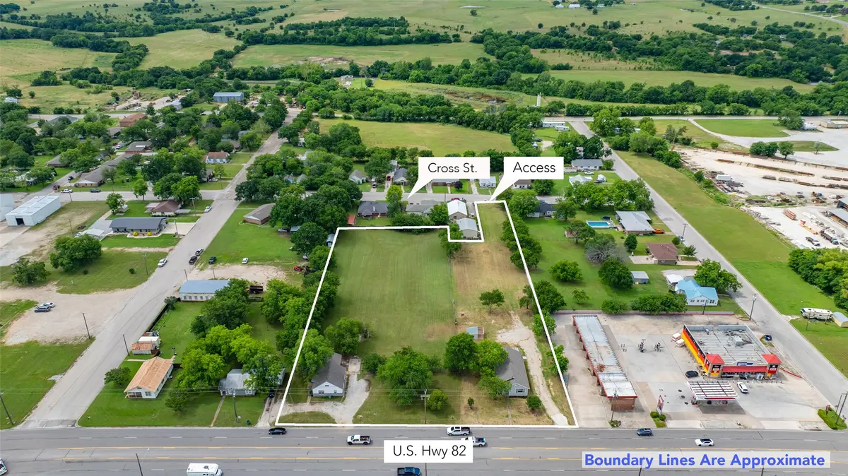 322&410 E Division Street, Muenster, TX 76252 - Image #1