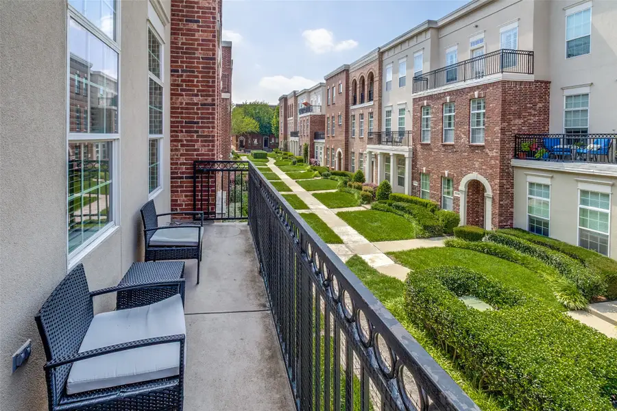 15826 Breedlove Place #143, Addison, TX 75001 - Image #3