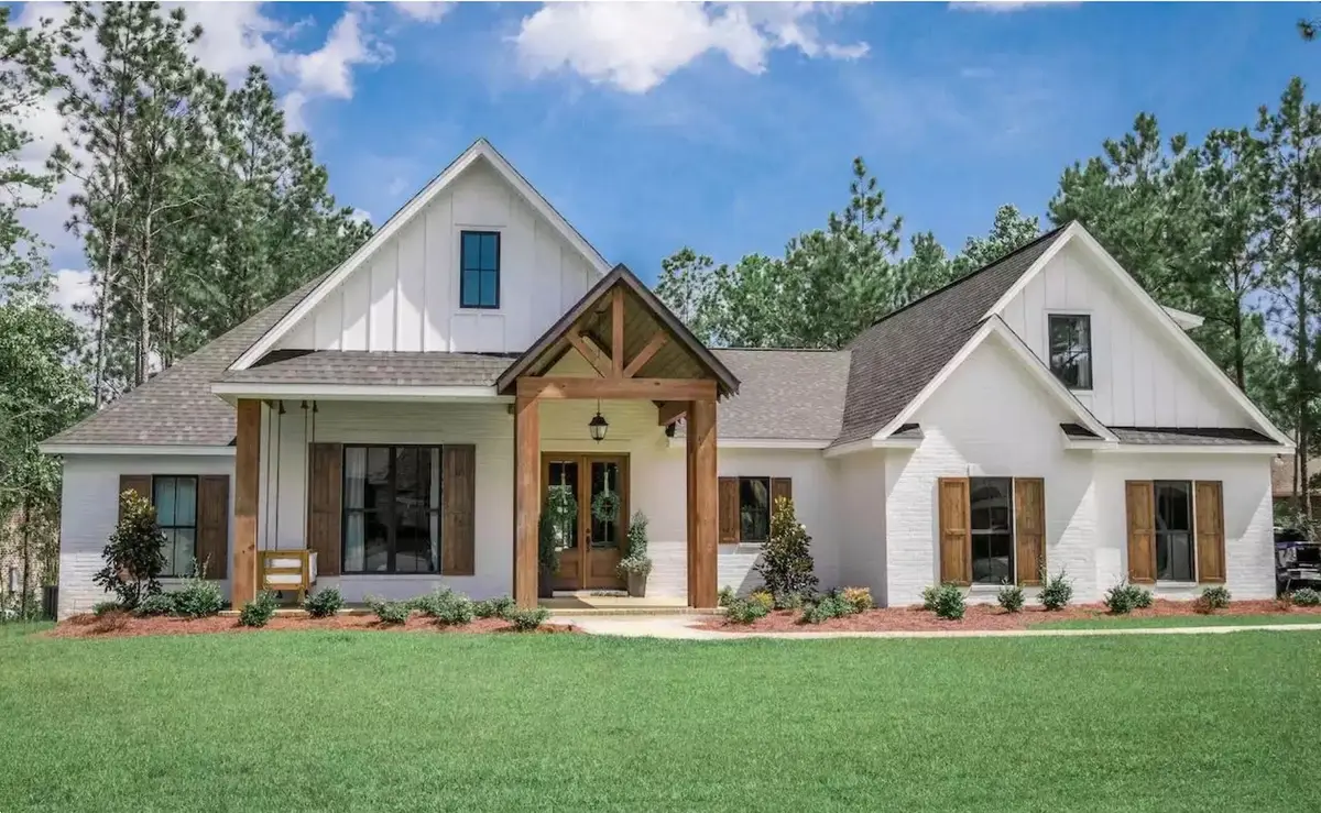 4406 Colony Road, Granbury, TX 76048 - Image #1