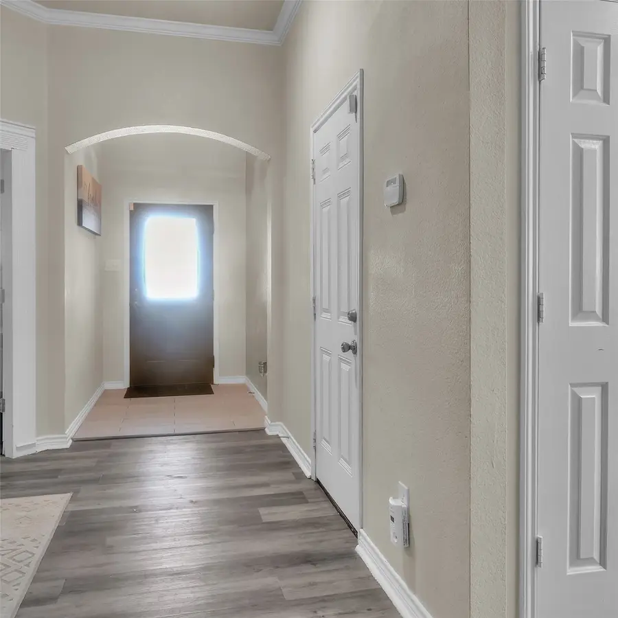 6161 Tilapia Drive, Fort Worth, TX 76179 - Image #2