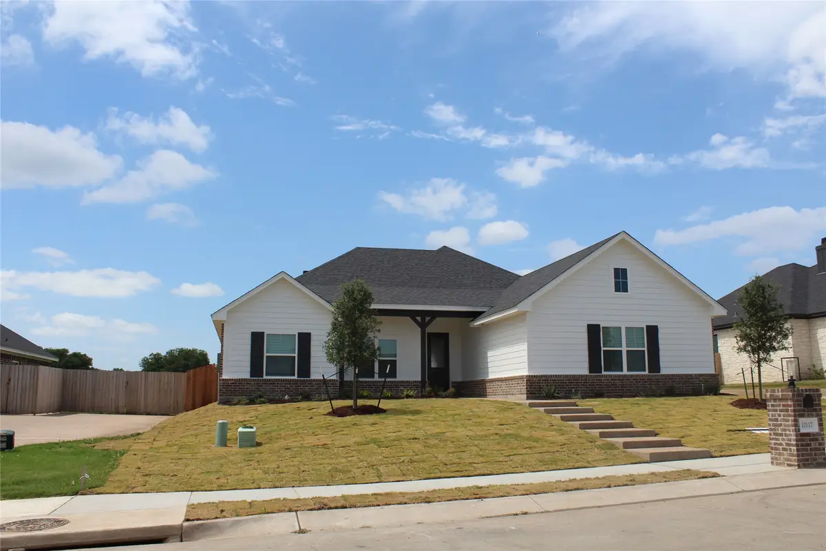 10117 Castleberry Lane, Waco, TX 76712 - Image #1