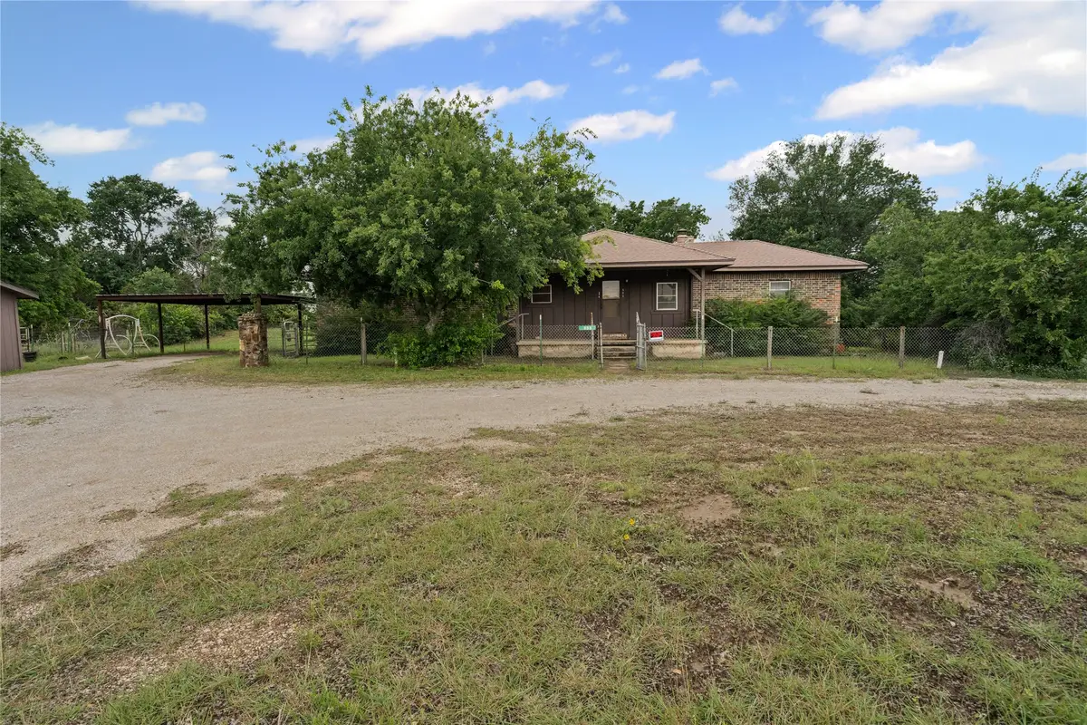 905 Zion Hill Road, Weatherford, TX 76088 - Image #1