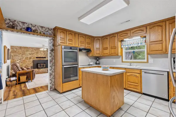 2126 County Road 1450, Bonham, TX 75418