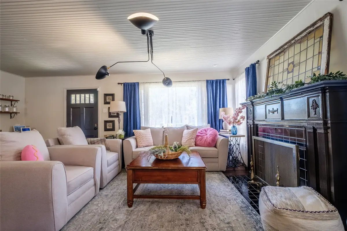 2040 S 9th Street, Waco, TX 76706 - Image #1