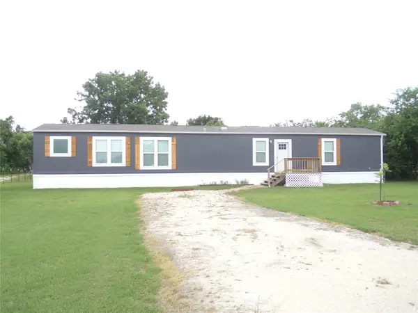 407 SE County Road 3040, Corsicana, TX 75109