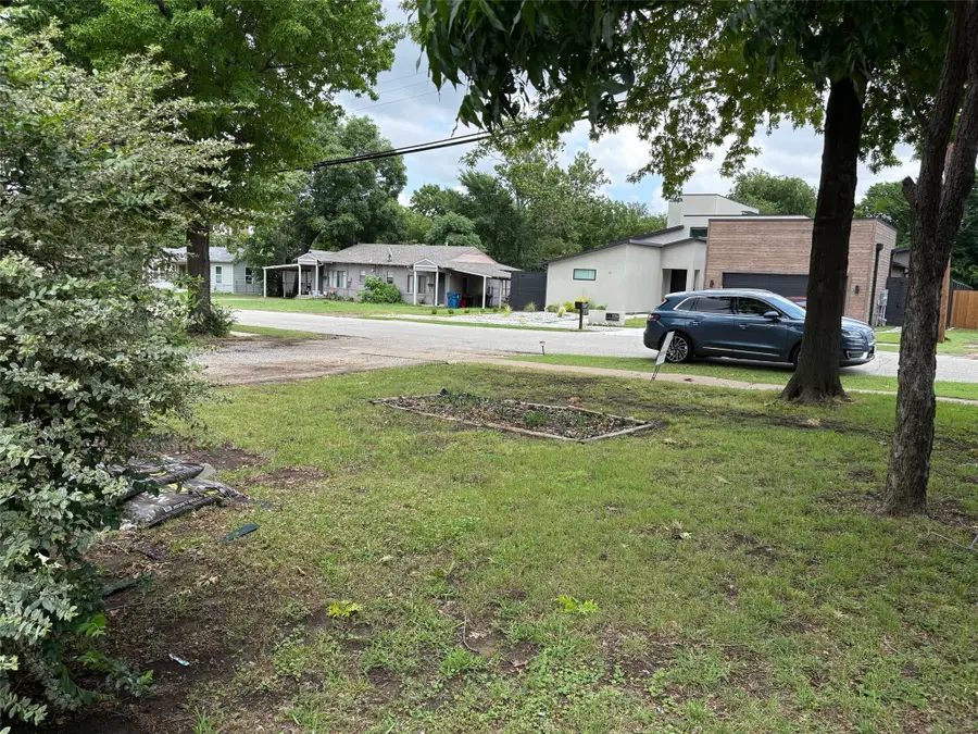 1120 S Pine Street, Southwest Dallas, TX 75050 - Image #3
