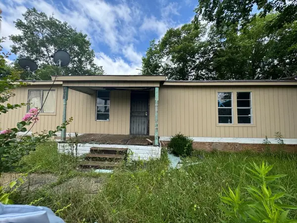 300 Hearne Avenue, Shreveport, LA 71103