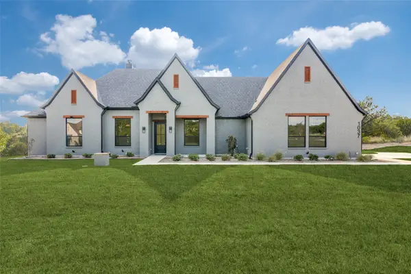 1037 Woodland Road, Weatherford, TX 76088