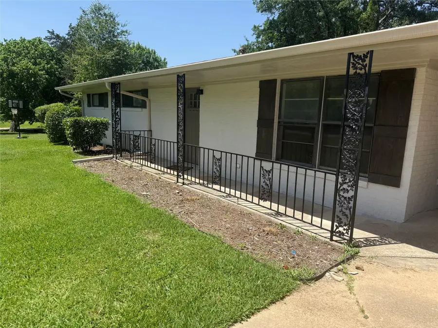 505 N Florence Street, Grand Saline, TX 75140 - Image #2