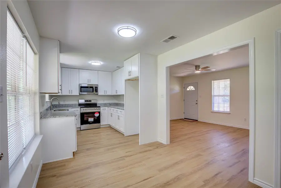 1003 Solomon Drive, Commerce, TX 75428 - Image #3