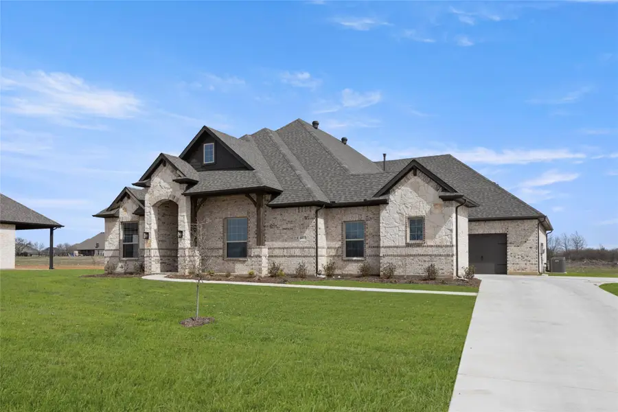 6013 Valley View Drive, Joshua, TX 76058 - Image #2
