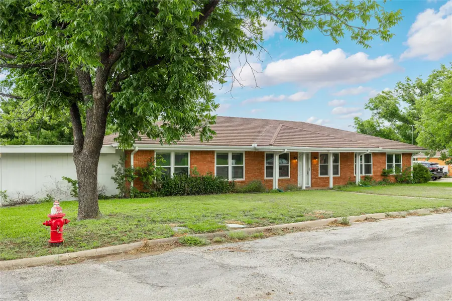 201 Palestine Street, Coleman, TX 76834 - Image #3