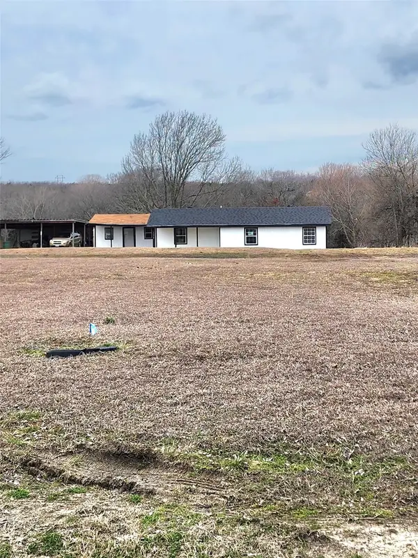 1178 Nob Hill Road, Quinlan, TX 75474