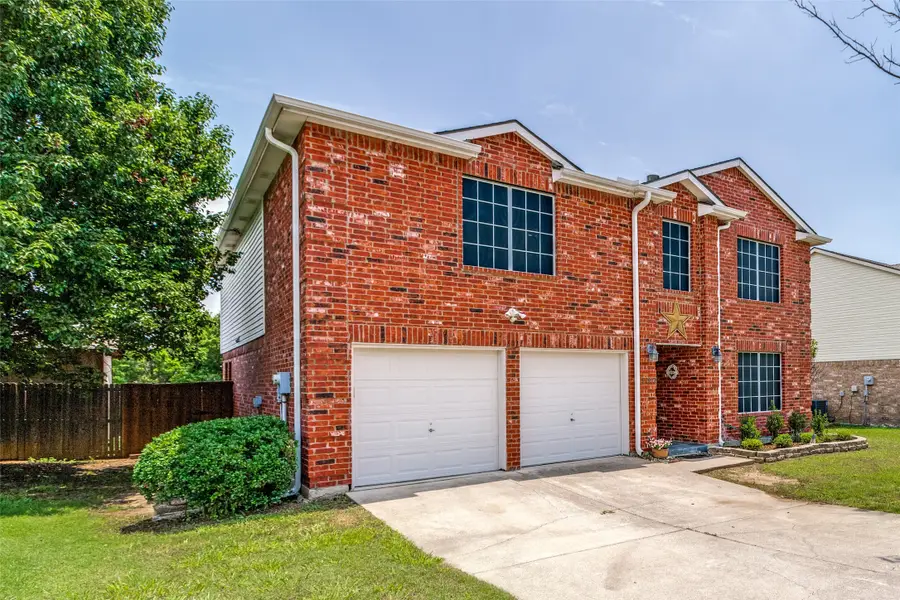 1017 Lake Trail Drive, Little Elm, TX 75068 - Image #3