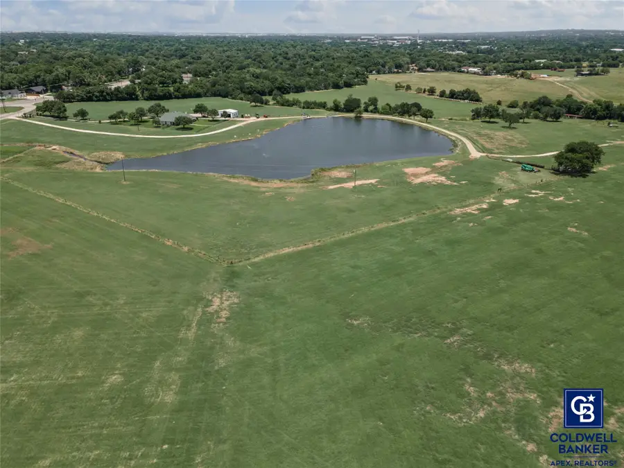 1221 Park N Boulevard, Cleburne, TX 76033 - #3