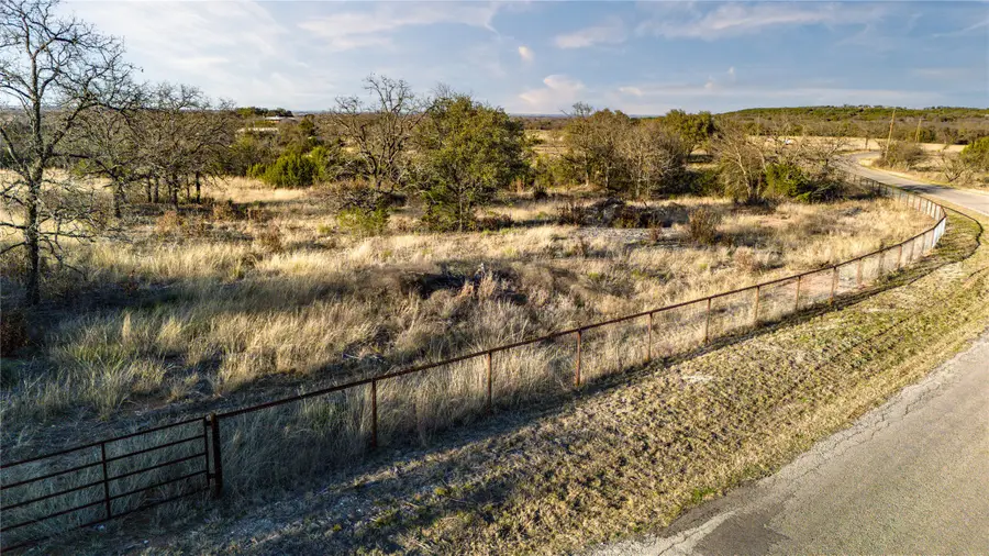 7922 Boswell Court, Lipan, TX 76462 - Image #3