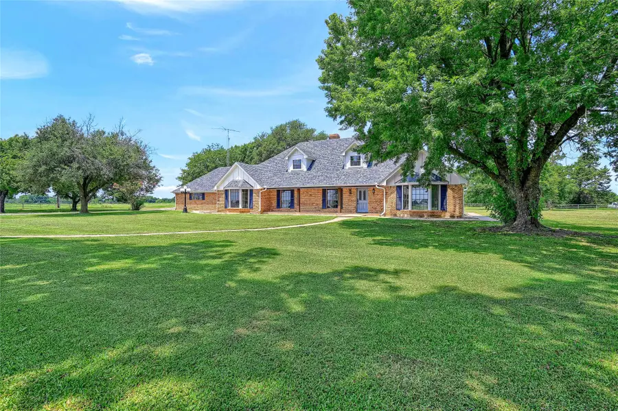 1101 A Brooks Lane, Sadler, TX 76264 - Image #2
