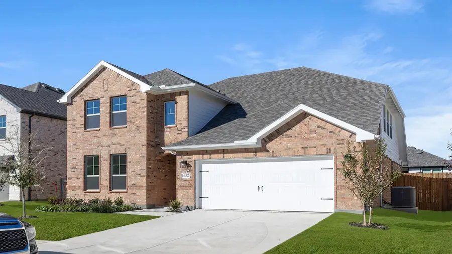 1632 Elle Lane, Aubrey, TX 76227 - Image #2