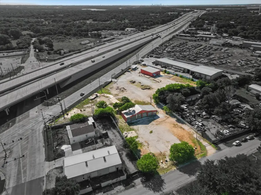 10025 Jacksboro Highway, Fort Worth, TX 76135 - Image #2