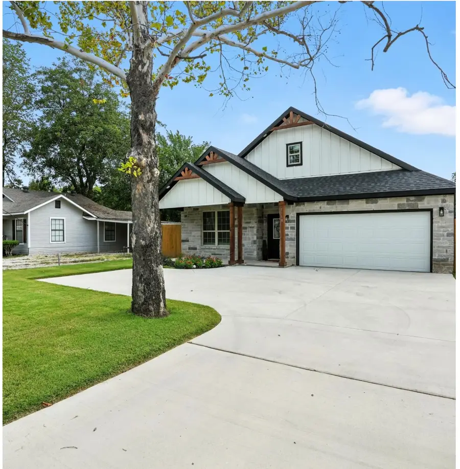 1118 S Grand Avenue, Gainesville, TX 76240 - Image #3