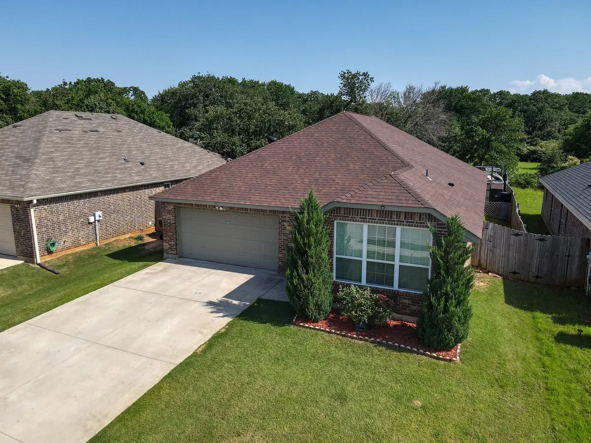 2712 Beverly Drive, Denton, TX 76209 - Image #1