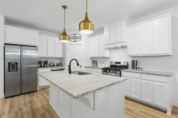 8237 Cheetah Path, Godley, TX 76044