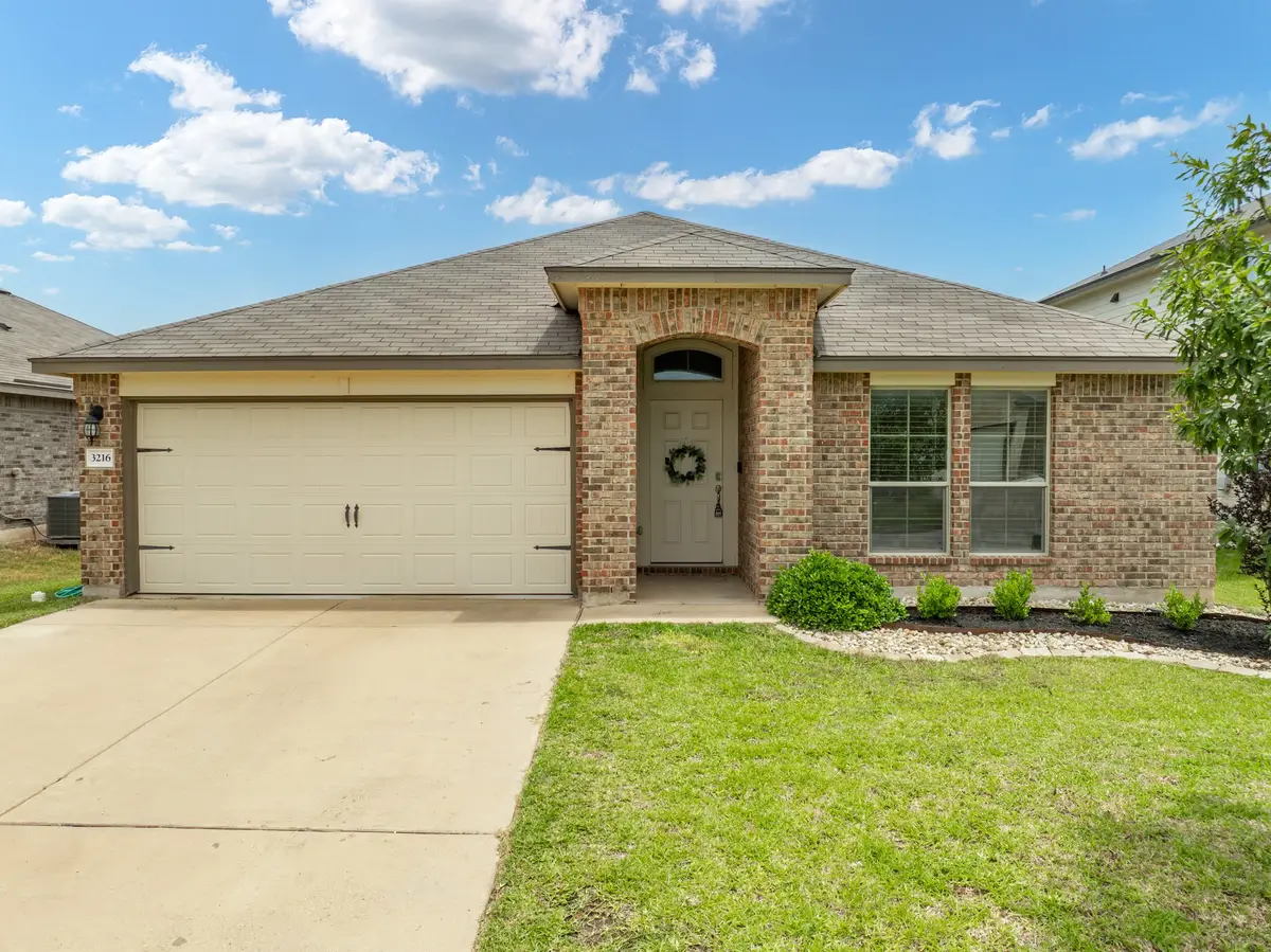 3216 Jackal Drive, Lorena, TX 76655 - Image #1