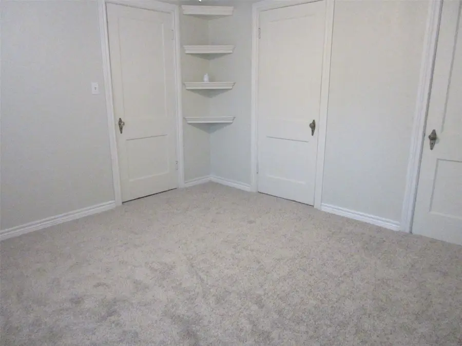 202 North Street, Grand Prairie, TX 75050 - Image #2